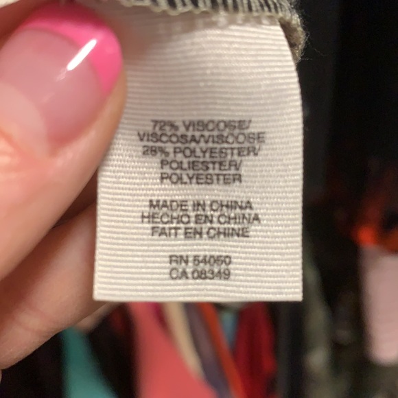 Off the shoulder dress. - Picture 4 of 4